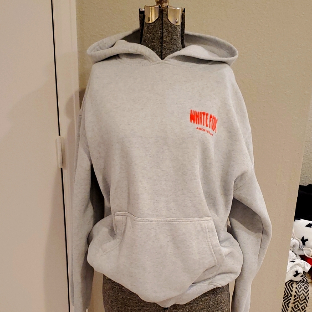 White Fox Hoodie (archive 6.0)